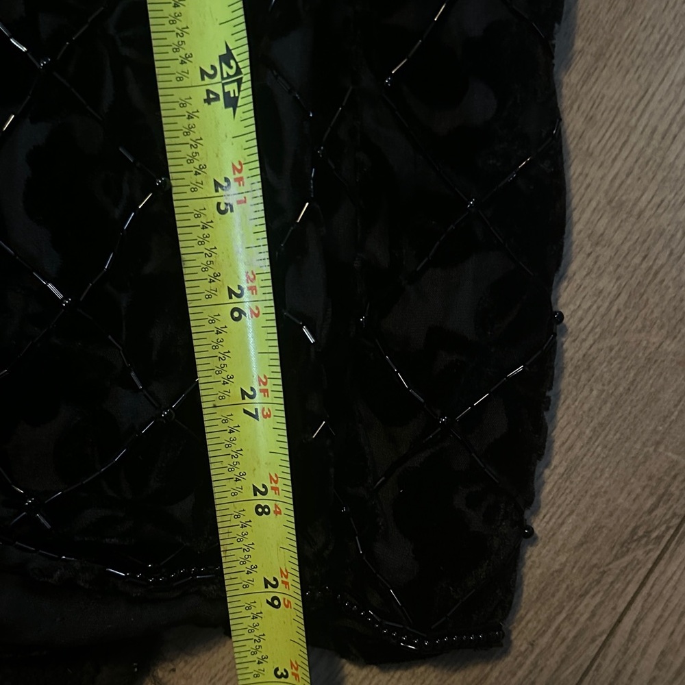 Cache 100% silk Elegant Black beaded Velvet Jacket/tunic - Picture 8 of 10